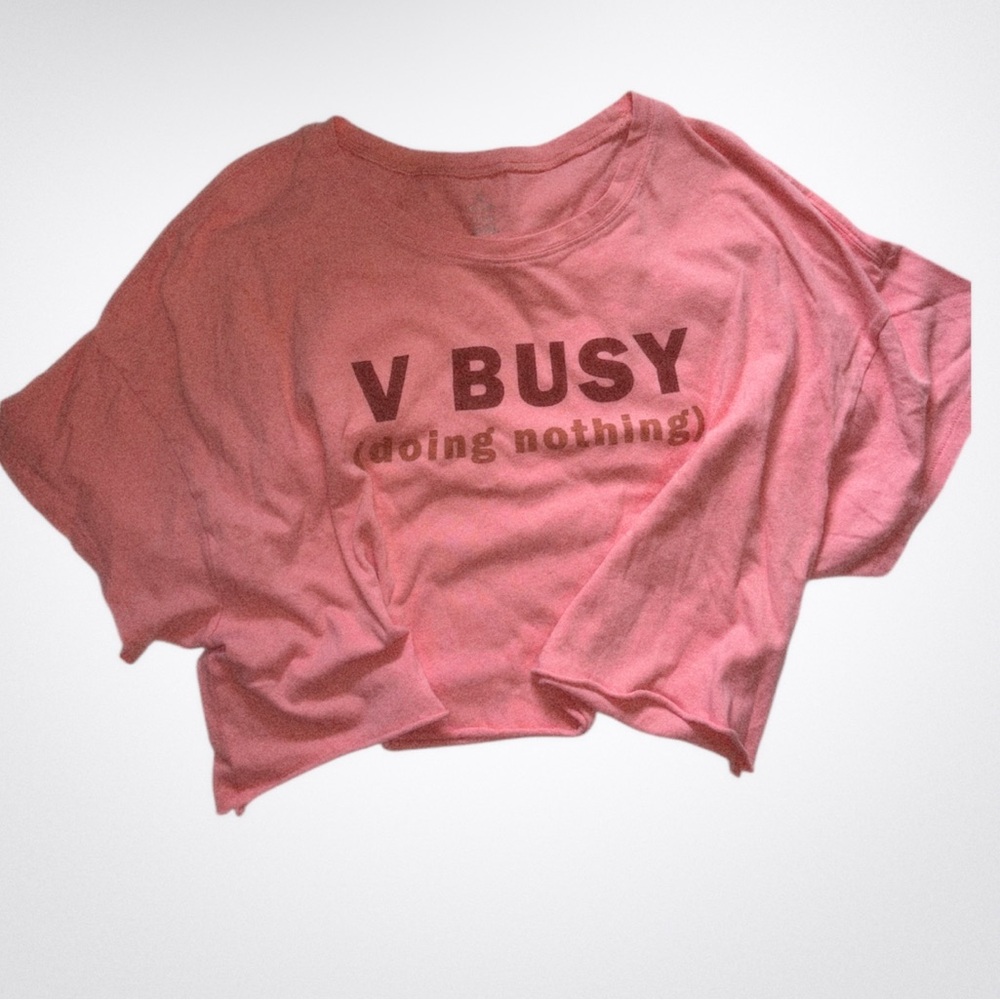 very busy (doing nothing) cropped pink aerie tee